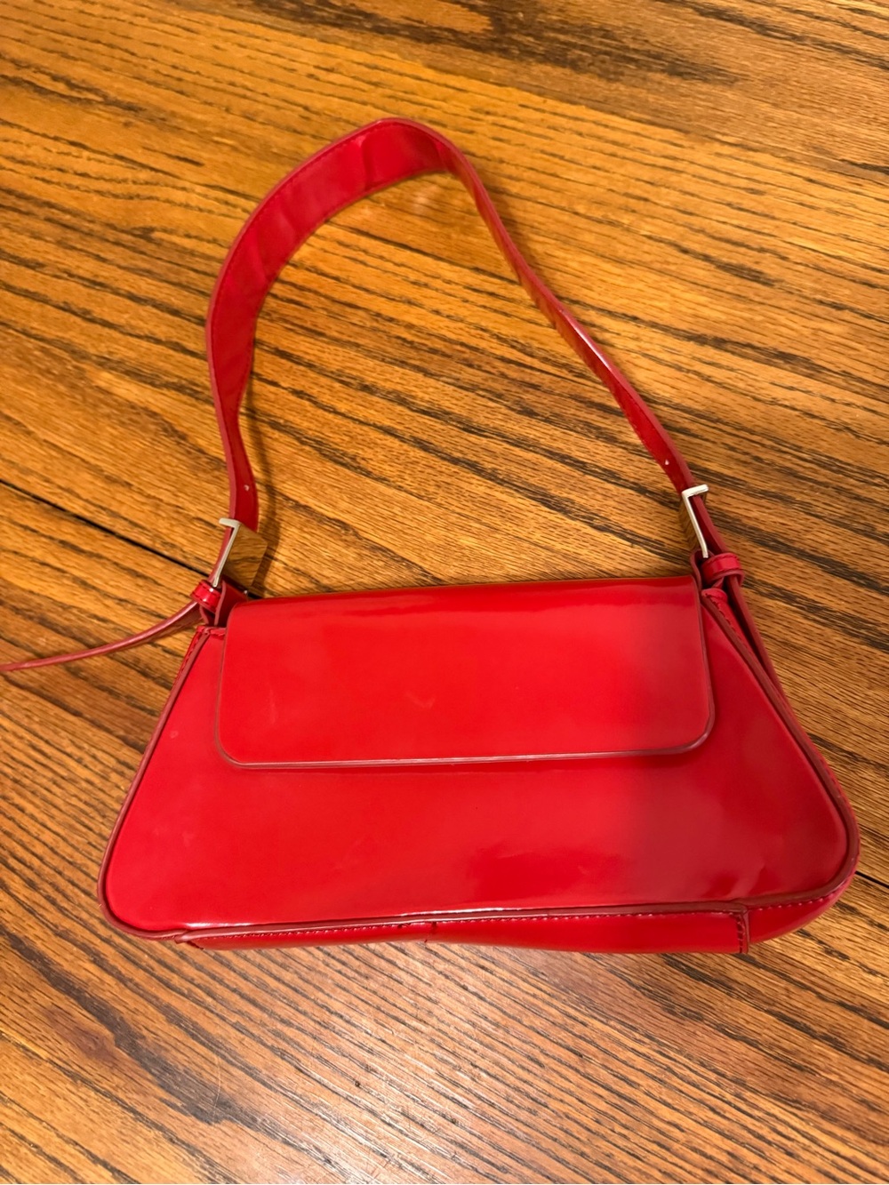 Zara Y2K red small shoulder bag perfect for fall